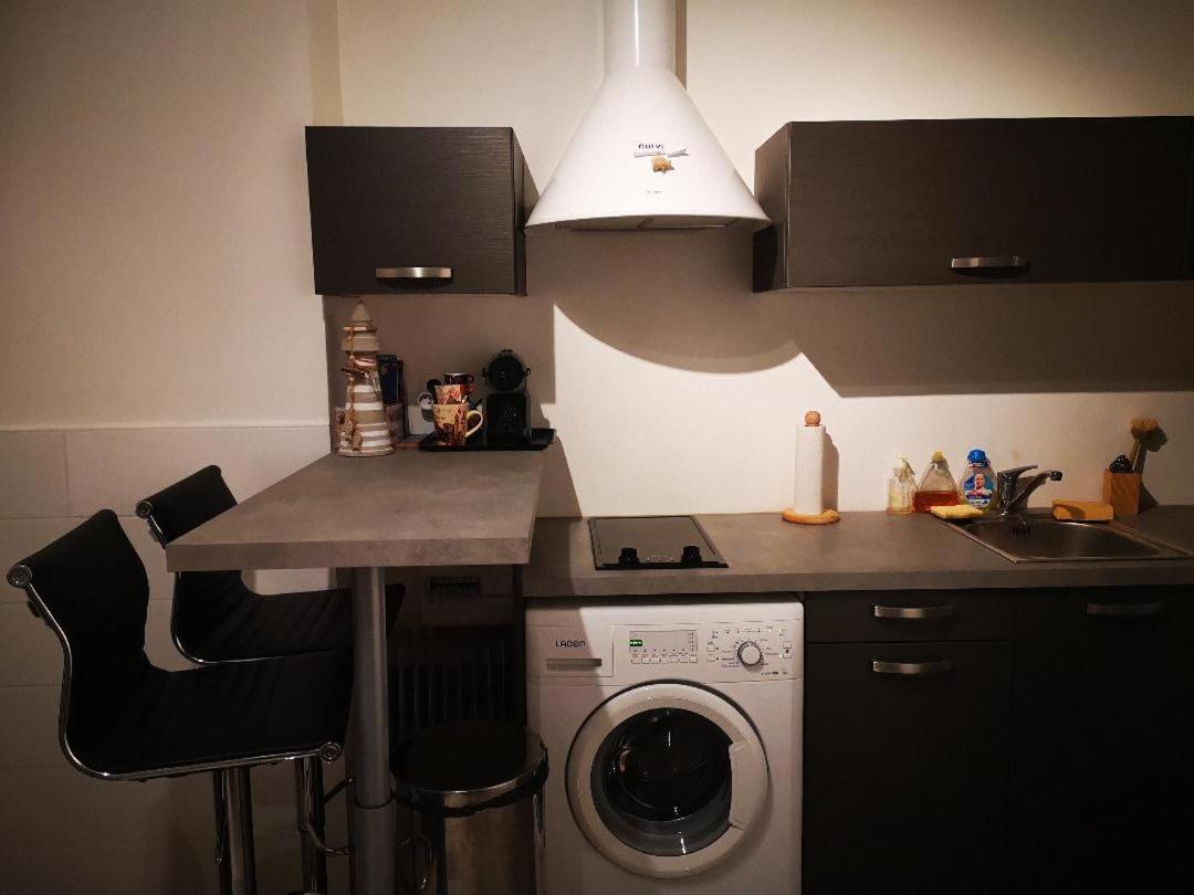 Superbe Studio Meuble Cosy Avec Lit Superconfort Au Calme Jean Medecin Νίκαια Εξωτερικό φωτογραφία